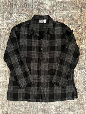 Chico’s Design Linen Checkered Shirt (Size 3/XL)